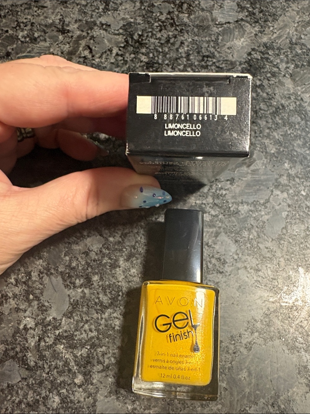 NIB Bundle of 8 Avon Gel Finish Nail Enamels - Picture 10 of 12